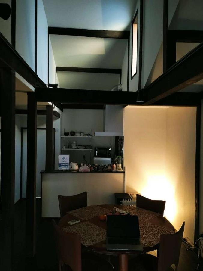 Retro Villa Fooga 昭和町屋貸切 風雅 Kinugasa Buitenkant foto